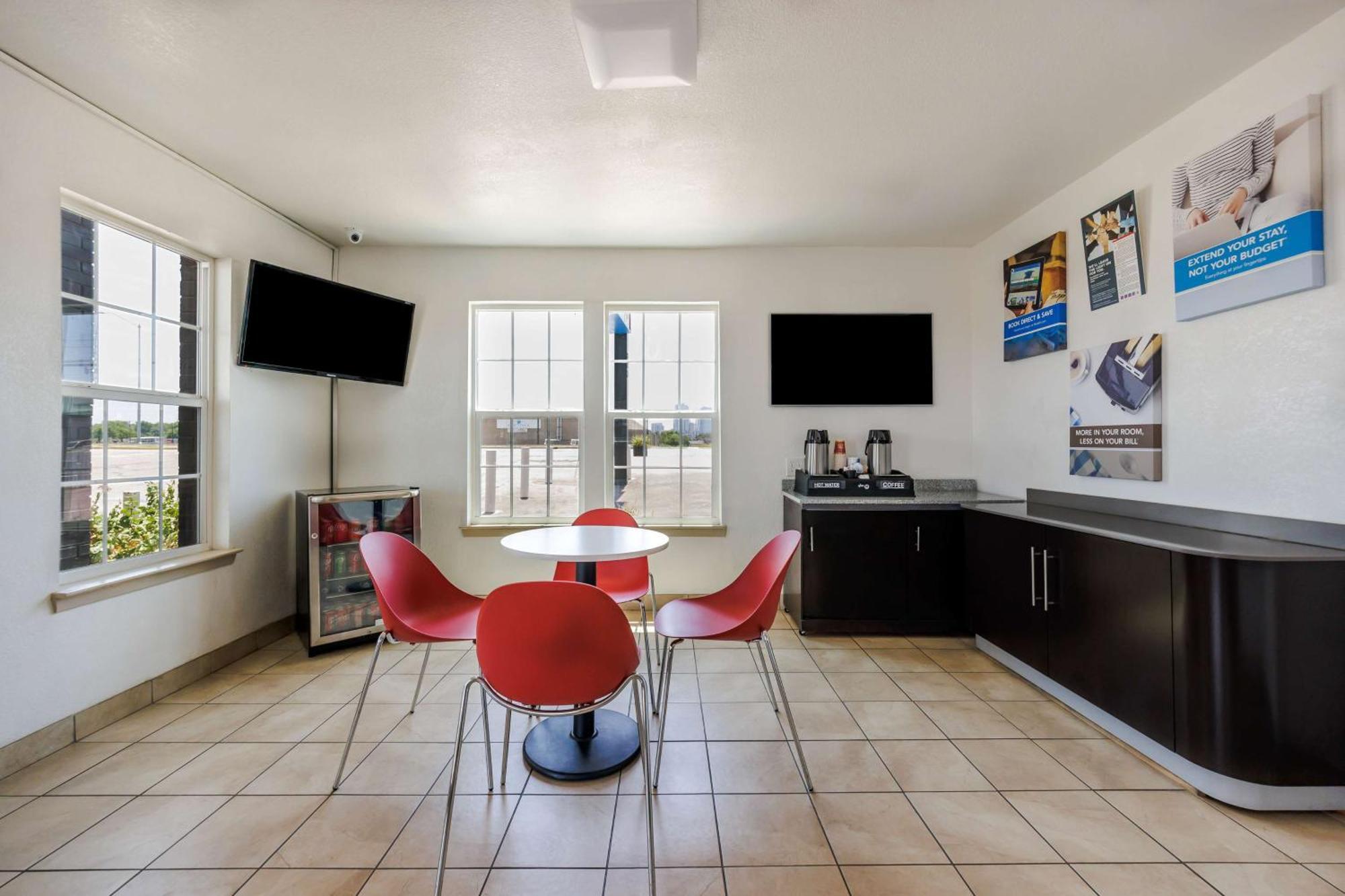 Studio 6 Fort Worth, Tx - Stockyards East Buitenkant foto